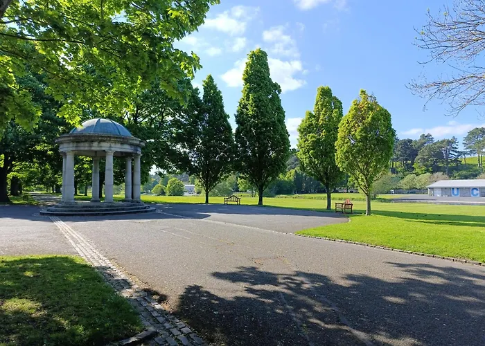 The Phoenix Park View Apartment *
